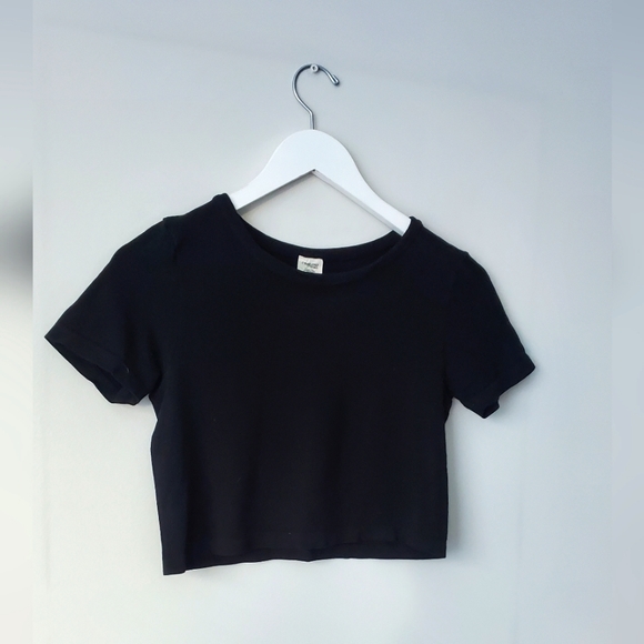 Crop bamboo tshirt - Picture 1 of 2